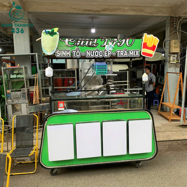 xe ban nuoc ep cu 1m4x60cmx1m95 khung sat phoi mau xanh trang 1