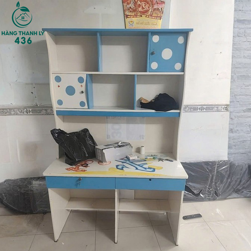 Bàn Học Sinh Cũ Màu Trắng Xanh Có Hai Hộc Kéo 2 1tr copy