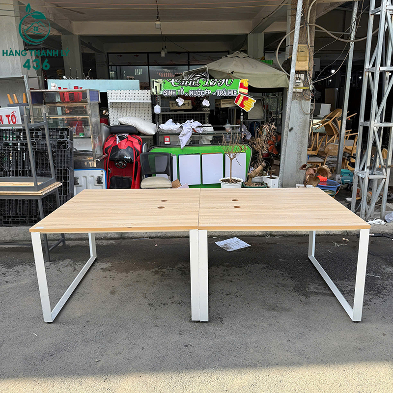 Bàn Họp Cũ 1M2 Vân Gỗ Vàng Chân Sắt 4 ban hop cu 1m2 van go vang chan sat 1