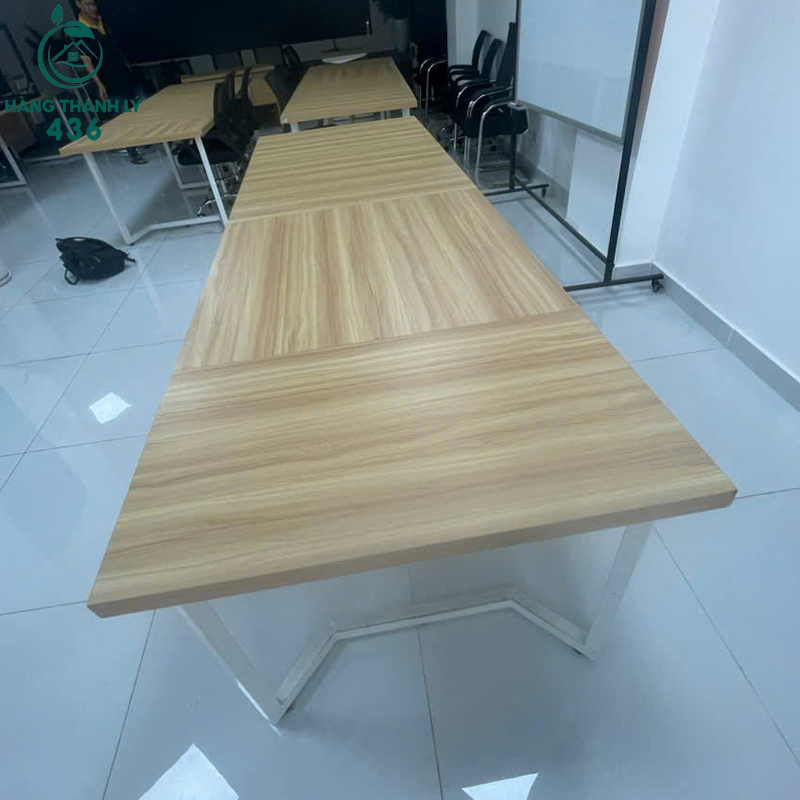 Bàn Họp Văn Phòng Chân Sắt Mặt Gỗ Cũ 5 ban hop van phong chan sat mat go cu 3