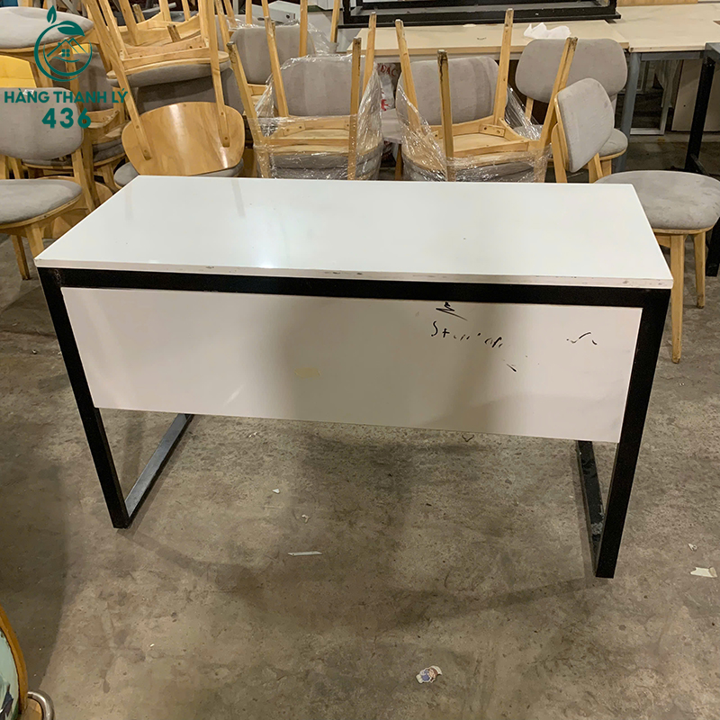 Bàn Làm Việc Cũ 1m2 Mặt Gỗ Trắng Chân Sắt 5 ban lam viec cu 1m2 mat go trang chan sat 1