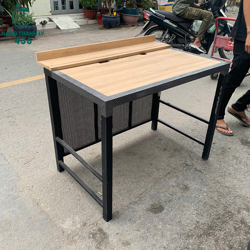 Bàn Làm Việc Cũ Gỗ Chân Sắt Hiện Đại 7 ban lam viec cu go chan sat hien dai 3
