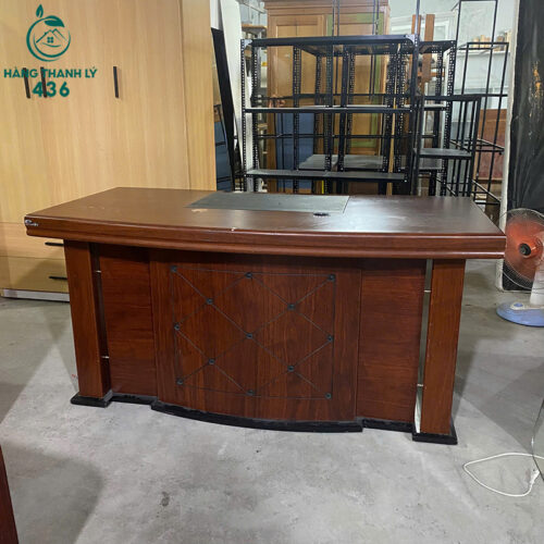 Bàn Lãnh Đạo Cũ 1M6 Mặt Gỗ Có Lỗ Đi Dây 4 ban lanh dao cu 1m6 mat go co lo di day 1