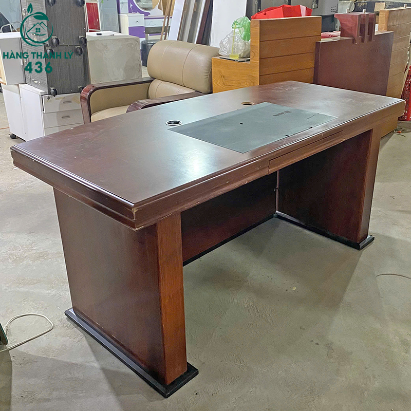 Bàn Lãnh Đạo Cũ 1M6 Mặt Gỗ Có Lỗ Đi Dây 7 ban lanh dao cu 1m6 mat go co lo di day 3