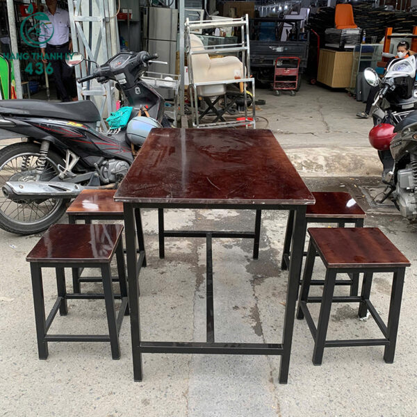 bo ban ghe an khung sat mat go cu gom 4 don 3