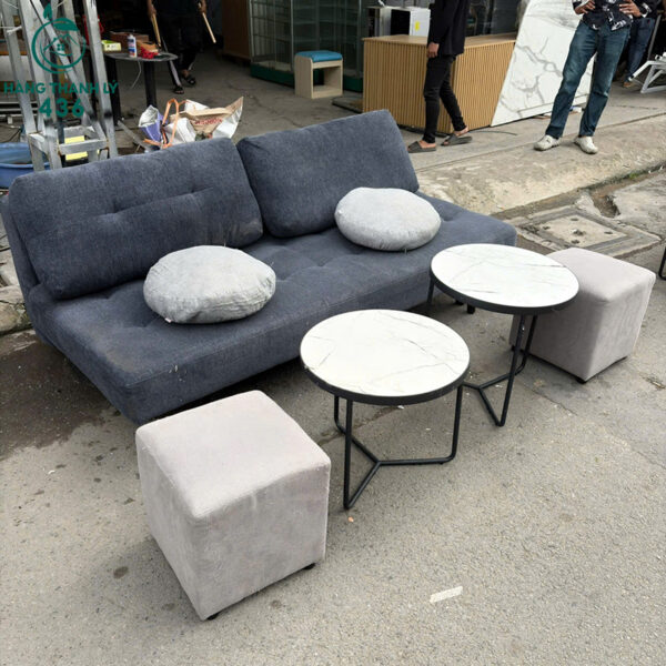 bo-sofa-vai-cu-kem-ban-tra-tron (1) bo sofa vai cu kem ban tra tron 1
