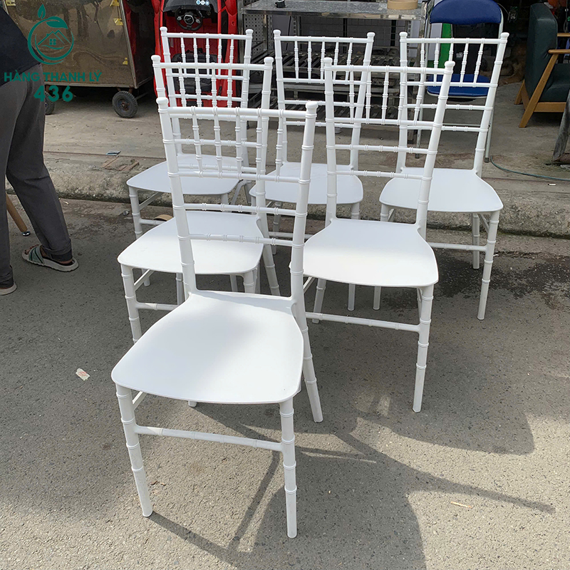 Ghế Tiffany Cũ Màu Trắng Nhựa PP Sang Trọng 8 ghe tiffany cu mau trang nhua pp sang trong 5