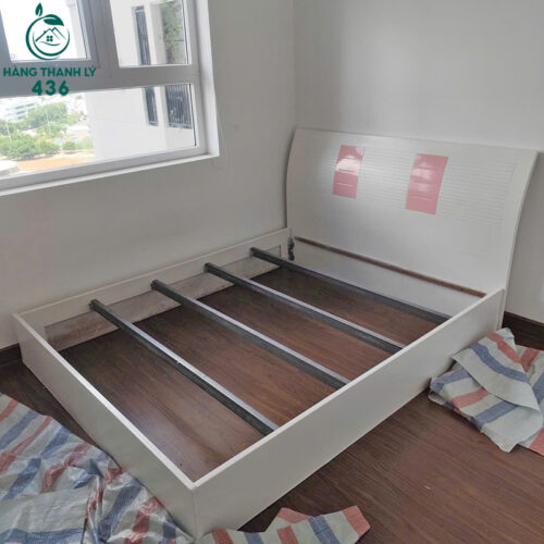Giường Ngủ Gỗ Cũ 1M6 Màu Trắng Phối Hồng 2 giuong ngu go cu 1m6 mau trang phoi hong 2