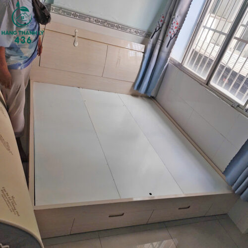 Giường Ngủ Gỗ Cũ 1M8 Có Hai Hộc Kéo 2 giuong ngu go cu 1m8 co hai hoc keo 2