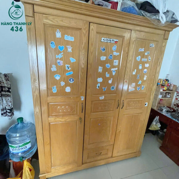 tu quan ao cu go 3 canh 1m6 kem 1 hoc tu