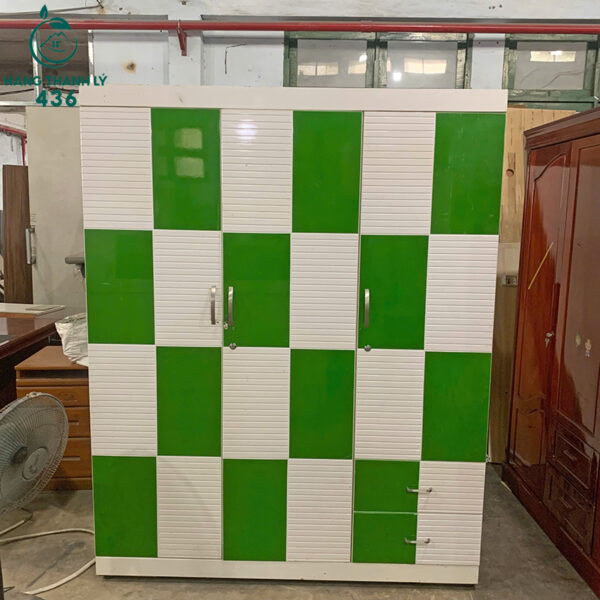 tu quan ao go cu 1m6 3 canh phoi trang xanh 3