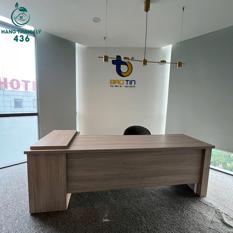 Bàn Giám Đốc Cũ 2m3 Có Tủ Phụ Liền Bàn 5 ban giam doc cu 2m3 co tu phu lien ban 1