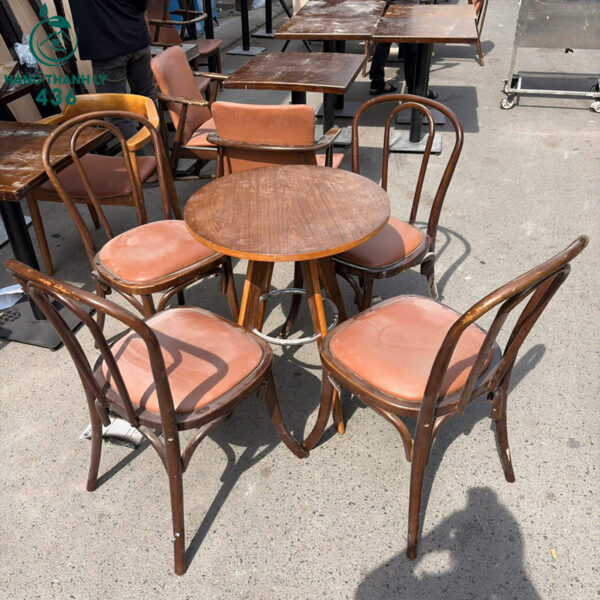 bo ban ghe cafe thonet cu 4 ghe dem boc da 1