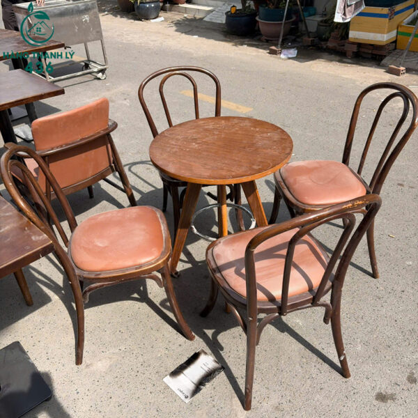 bo ban ghe cafe thonet cu 4 ghe dem boc da 2