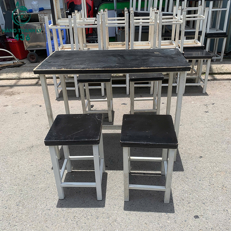 Bộ Bàn Ghế Quán Ăn Cũ Chân Sắt Mặt Gỗ 6 bo ban ghe quan an cu chan sat mat go 3