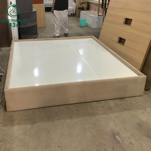 Giường Ngủ Bọc Nệm Màu Kem 1m8x2m Cũ 2 giuong ngu boc nem mau kem 1m8x2m cu 4