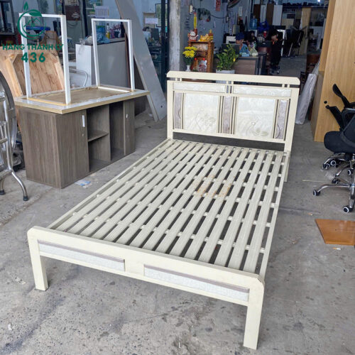 Giường Sắt Cũ 1m2 Có Mặt Nan Thoáng 3 giuong sat cu 1m2 co mat nan thoang 1