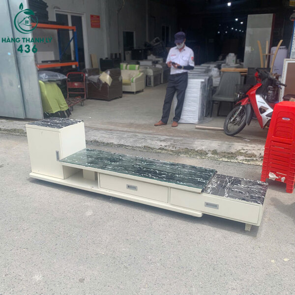 ke tivi phong khach cu mat da co ngan keo 2m4 1