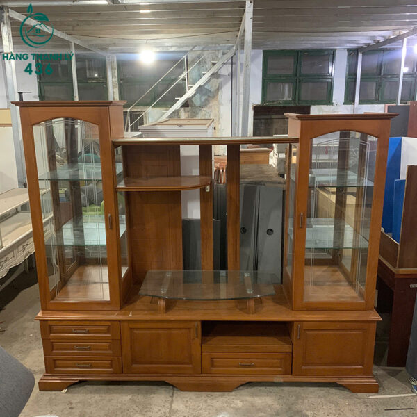 tu ke tivi kem tu trung bay go cu