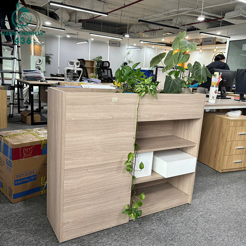 Tủ Trưng Bày Cũ Màu Gỗ Sáng Nhiều Ngăn 5 tu trung bay cu mau go sang nhieu ngan 1