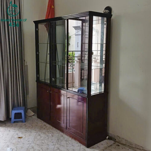Tủ Trưng Bày Kính Khung Gỗ Cũ 2 tu trung bay kinh khung go cu 1