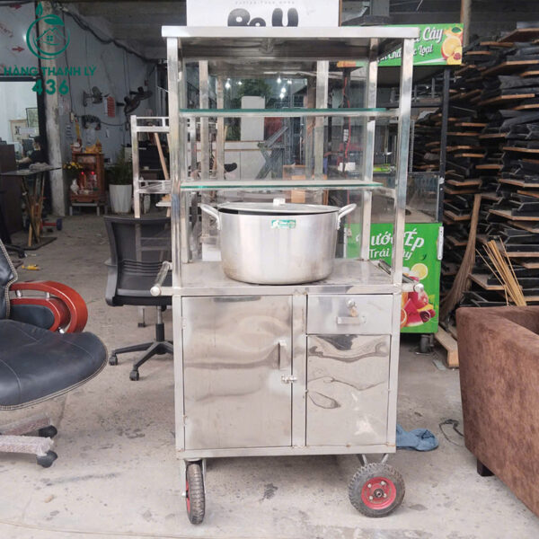 xe ban hang inox cu co tu kinh trung bay 1