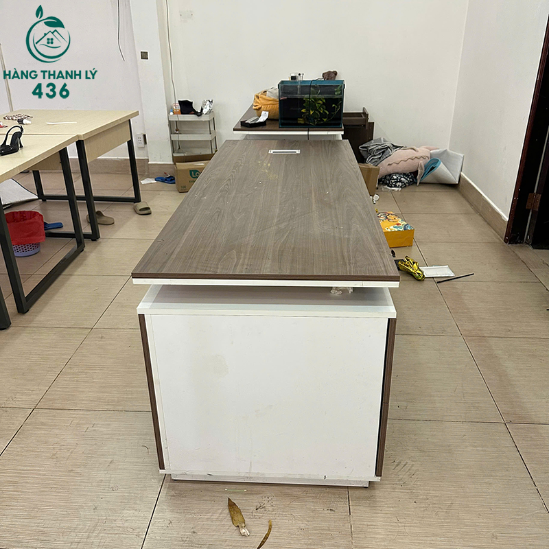 Bàn Giám Đốc Cũ Màu Trắng Nâu 9 ban giam doc cu mau trang nau 4