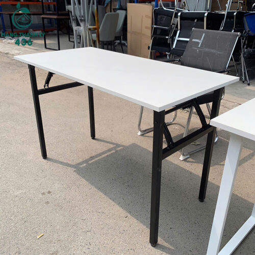 Bàn Làm Việc Cũ Chân Sắt Màu Đen 4 ban lam viec cu chan sat mau den 1