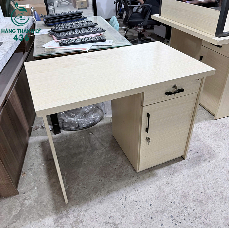 Bàn Làm Viêc Cũ Kèm Ngăn Kéo Tiện Dụng 1m2 8 ban lam viec cu kem ngan keo tien dung 1m2 3