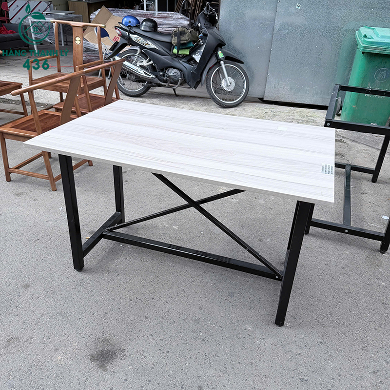 Bàn Làm Việc Cũ Mặt Vân Gỗ Sáng 1m2 4 ban lam viec cu mat van go sang 1m2 1