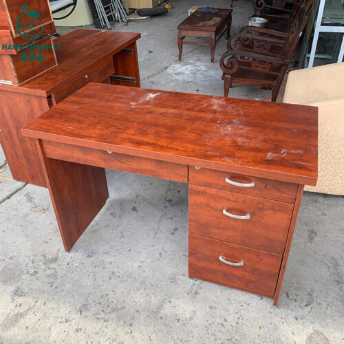 Bàn Làm Việc Gỗ Cũ Dài 1m2 Có Hộc Kéo 3 ban lam viec go cu dai 1m2 co hoc keo 1