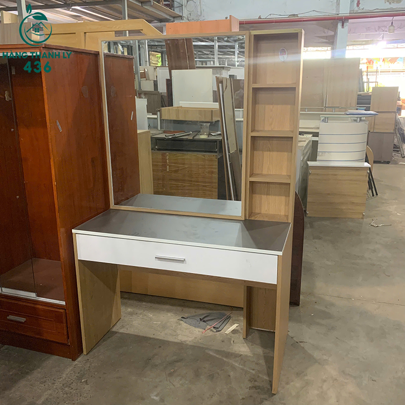 Bàn Trang Điểm Liền Gương Cũ Có Kệ Bên Hông 6 ban trang diem lien guong cu co ke ben hong 2