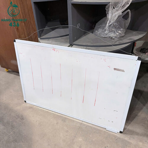 Bảng Trắng Cũ Có Dây Treo 1m2 x 80cm 2 bang trang cu co day treo 1m2 x 80cm 3