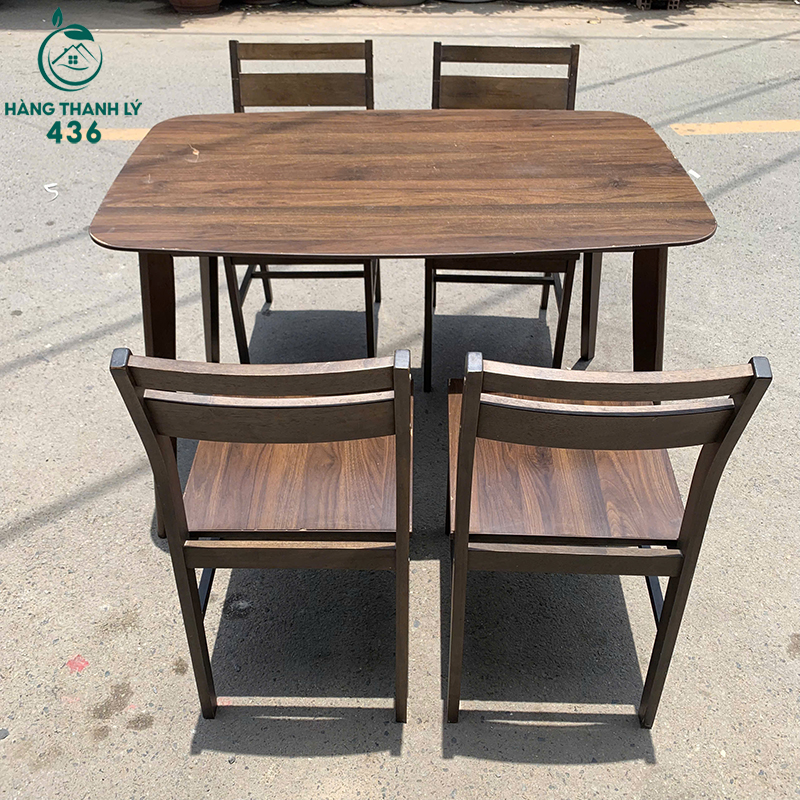 bo-ban-an-go-4-ghe-cu-mau-nau-5 Bộ Bàn Ăn Gỗ 4 Ghế Cũ Màu Nâu