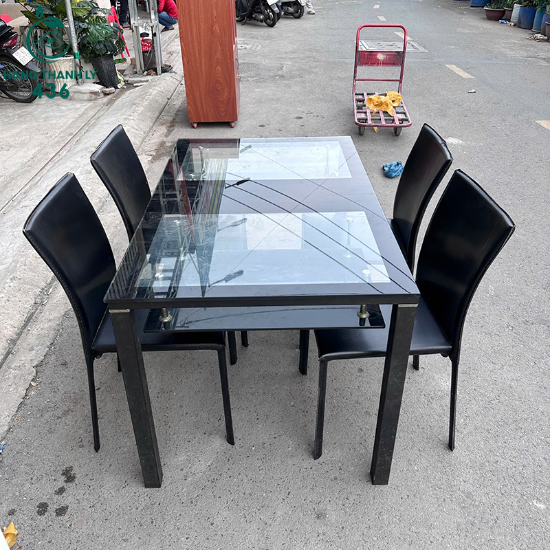 Bộ Bàn Ăn Mặt Kính Cũ Kèm 4 Ghế 1m3 5 bo ban an mat kinh cu kem 4 ghe 1m3 2