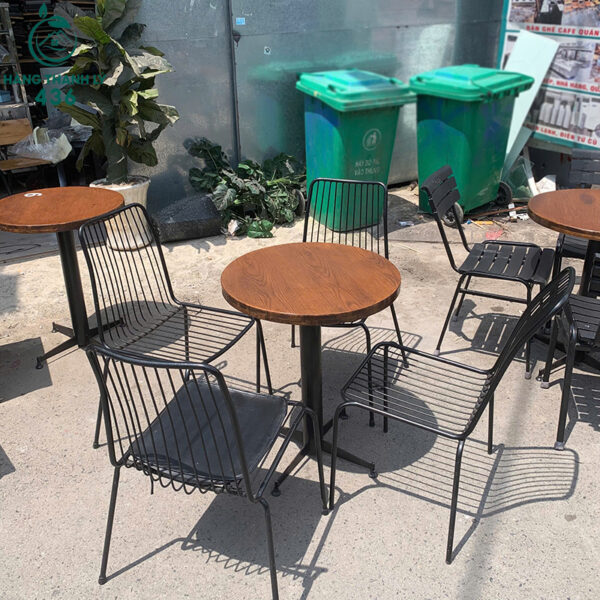 bo ban ghe cafe cu phoi mau den nau 3