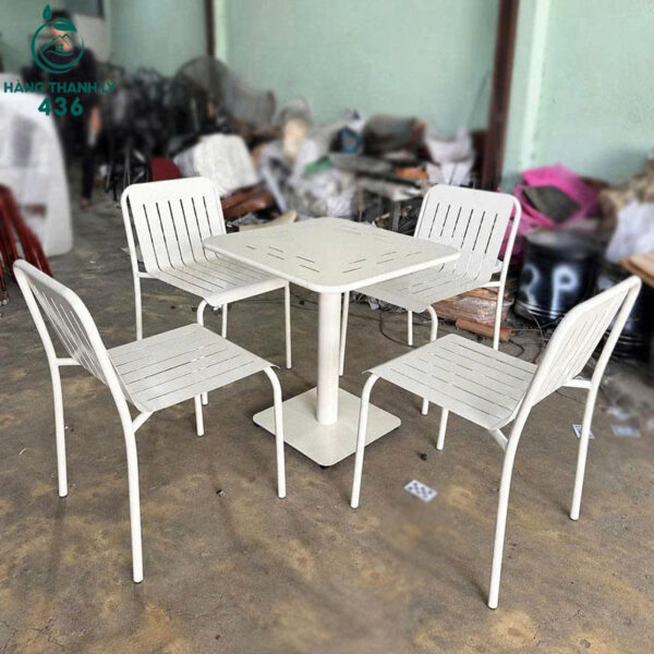 bo ban ghe cafe sat mau trang moi 99