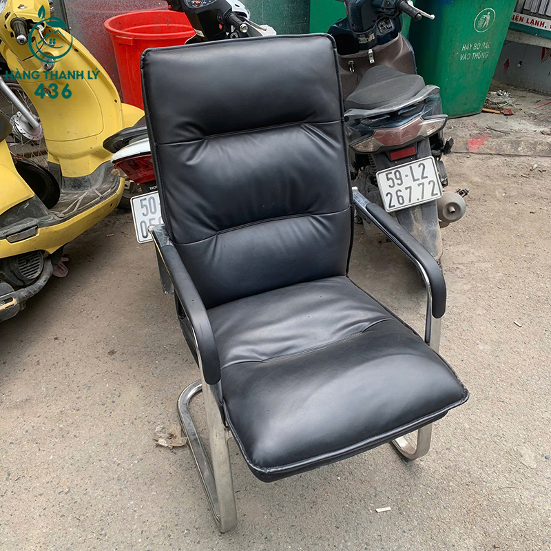 Ghế Giám Đốc Cũ Bọc Da Màu Đen Chân Quỳ 5 ghe giam doc cu boc da mau den chan quy 2