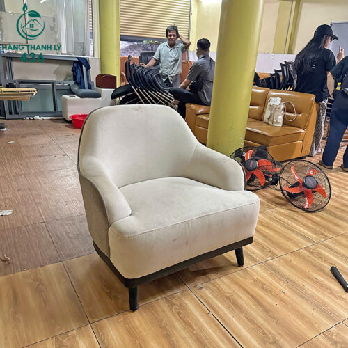 ghe sofa cu boc vai mau kem tay vin rong 1