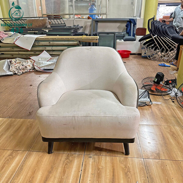 ghe sofa cu boc vai mau kem tay vin rong 2