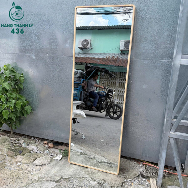 guong soi toan than cu khung vien mau vang 2