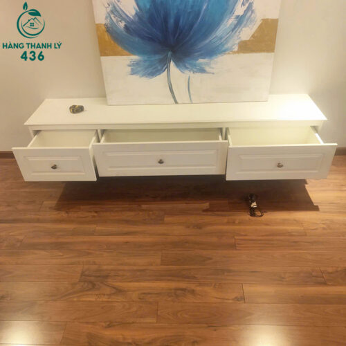 Kệ Tivi Treo Tường Cũ Màu Trắng Có 3 Ngăn 2m07 2 ke tivi treo tuong cu mau trang co 3 ngan 2m07 2