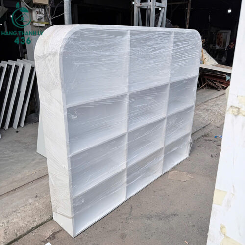 Kệ Trưng Bày Cũ 1m9 Màu Trắng Nhiều Ô 2 ke trung bay cu 1m9 mau trang nhieu o 3