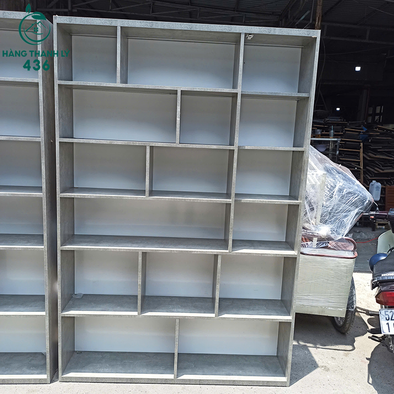 Kệ Trưng Bày Nhiều Ngăn Cũ Dáng Cao 2m15 4 ke trung bay nhieu ngan cu dang cao 2m15 1
