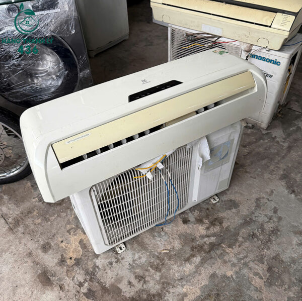 may-lanh-electrolux-cu-15-hp-khong-inverter (2) may lanh electrolux cu 15 hp khong inverter 2