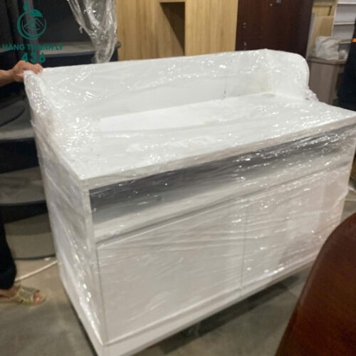 Quầy Lễ Tân Cũ Màu Trắng 1m2 2 quay le tan cu mau trang 1m2 1
