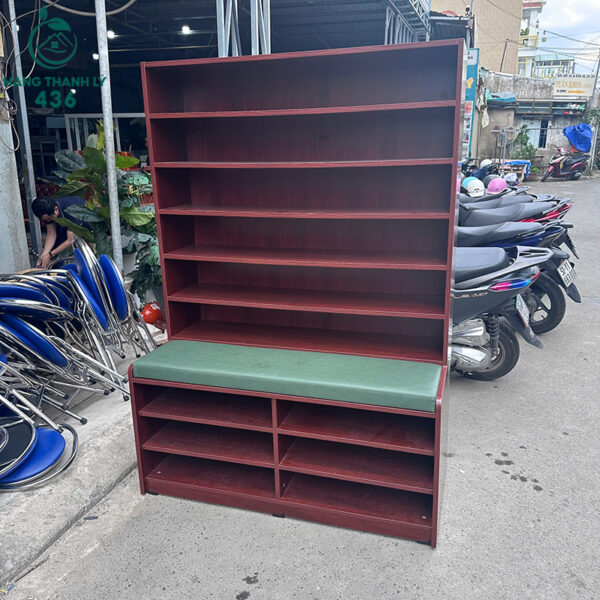 tu trung bay go cu ket hop ghe ngoi 1m2 1