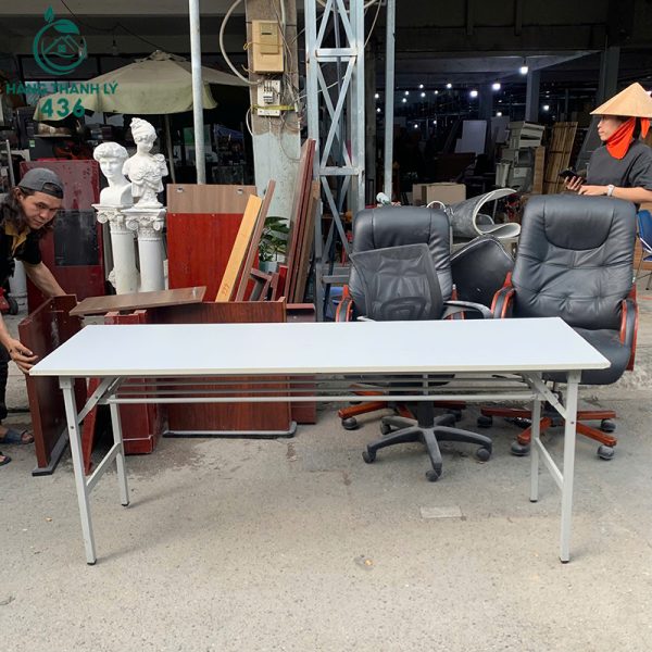 ban gap cu 1m8 mat trang chan sat gia re 2