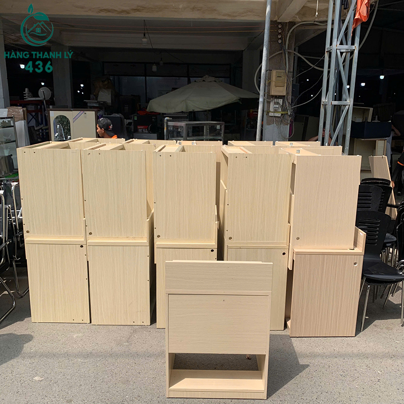 Bàn Làm Việc Cũ Có Ổ Điện Đầy Đủ 6 ban hoc ca nhan cu co o dien 1