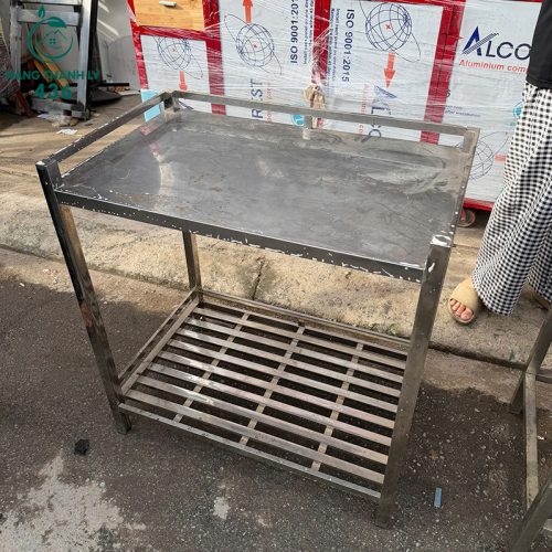 Bàn Inox Cũ 2 Tầng Có Kệ Nan Để Đồ Bên Dưới 2 ban inox cu 2 tang co ke nan de do ben duoi 1
